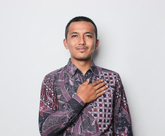 Pemilik Gudang Komersial